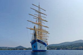Royal Clipper
