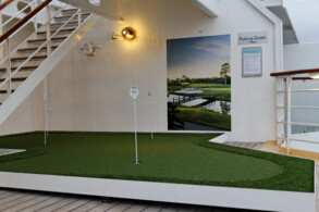 Golf Putting Green