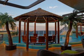 Havana Pool