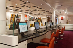 Internet Cafe