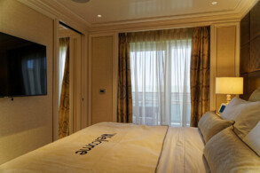 Regent Suite 1400