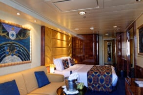 Deluxe-Suite 15004