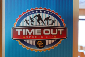 Bar und Konferenzraum