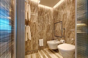 Oceania Suite 11080