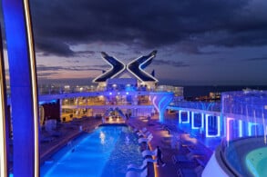 Pooldeck - Resort Deck