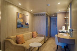 Cabana Mini Suite 12427