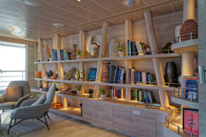 Panoramic Lounge