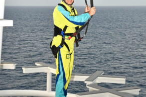 Thrill Island, Crown's Edge