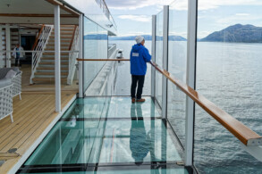 ausfahrbarer Glasbalkon