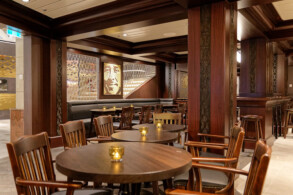 Michael's Genuine Pub