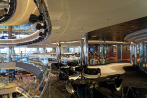 Champagne Bar, Atrium