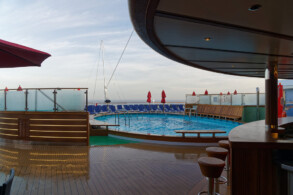 Tides Pool