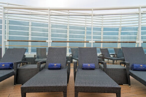 Pool, Sonnendeck