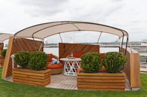 Lawn Club Alcoves