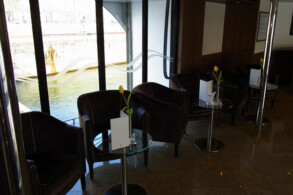 Panorama Salon & Bar