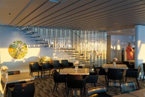 X-Lounge