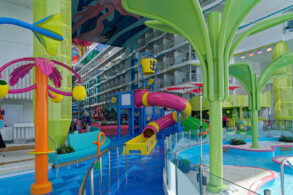 Surfside, Splashaway Bay