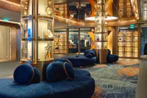 Flagship Store