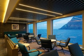 Atrium, Rezeption