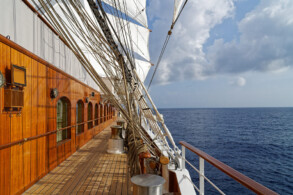 Promenade, Deck 4
