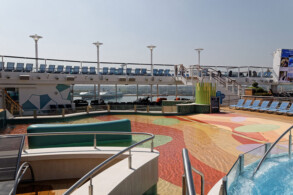 Pooldeck