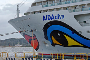 AIDAdiva in Olbia, Sardinien