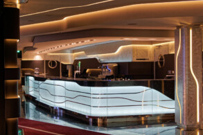 Carousel Lounge