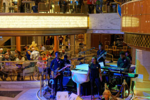 Live-Musik auf der Piazza