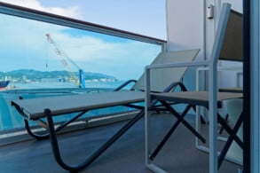 9092 - TP - Terrace by the Sea