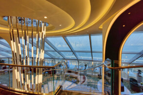 Top Sail Lounge