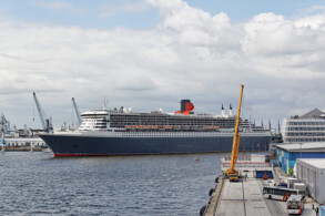 Queen Mary 2