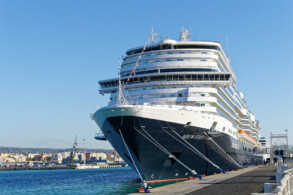 Nieuw Statendam in Civitavecchia