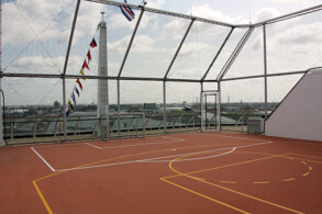 Basketball-Platz Deck 15