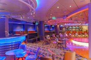 On Air, Karaoke-Bar