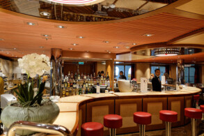 Grand Bar Orlov
