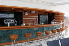 Yacht Club Pool Bar
