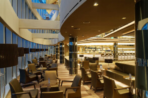 Shine Bar, Atrium