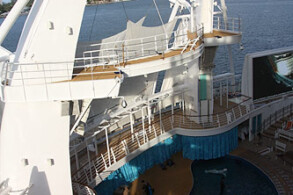 Aqua Theater - Oasis of the Seas