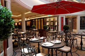 Le Bistro
