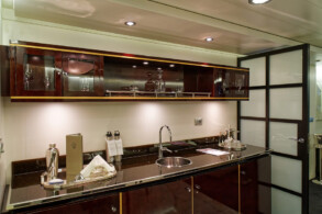 Oceania Suite 12011