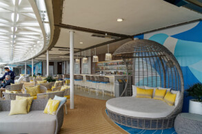 Suite Sundeck