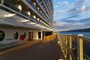 Promenade, Deck 8