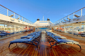 Pooldeck