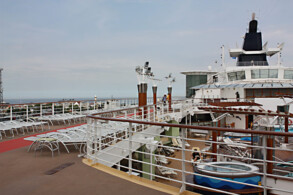 Pool-Deck