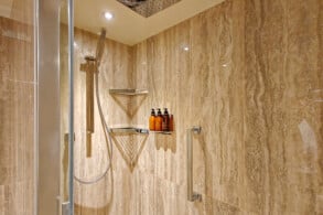 Cove Residence Suite mit Whirlpool