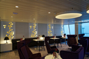 X-Lounge