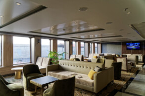 Main Lounge, Deck 4