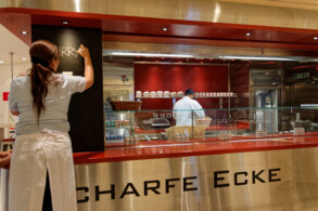 Scharfe Ecke