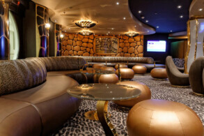 Safari Lounge