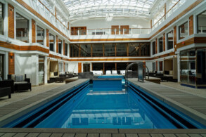 Haven Courtyard und Pool